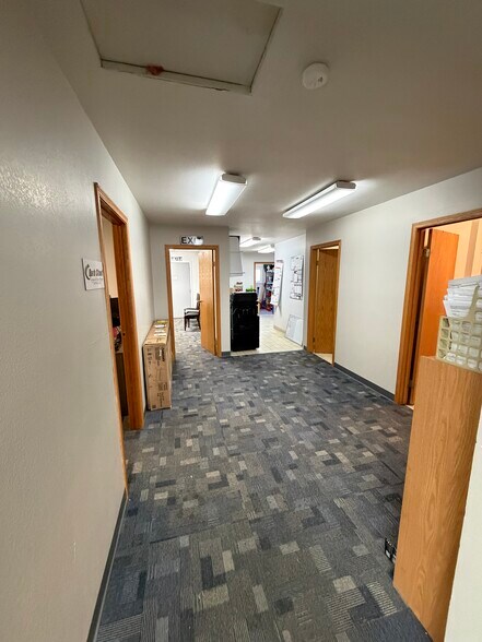 210 S Main St, Colfax, WA à vendre - Photo du bâtiment - Image 3 de 6