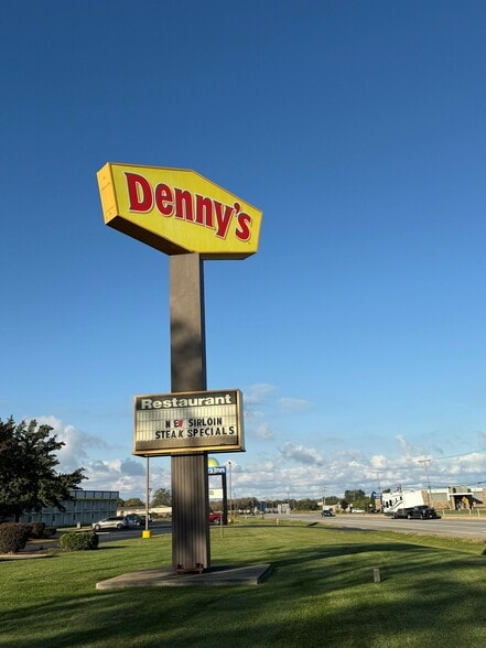 6171 Melton Rd, Portage, IN for lease - Pylon Photo - Image 2 of 8