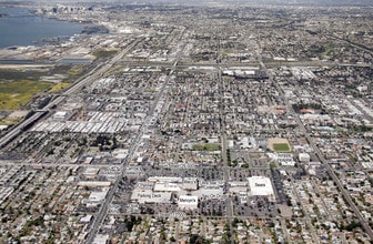 555 Broadway, Chula Vista, CA - AERIAL  map view