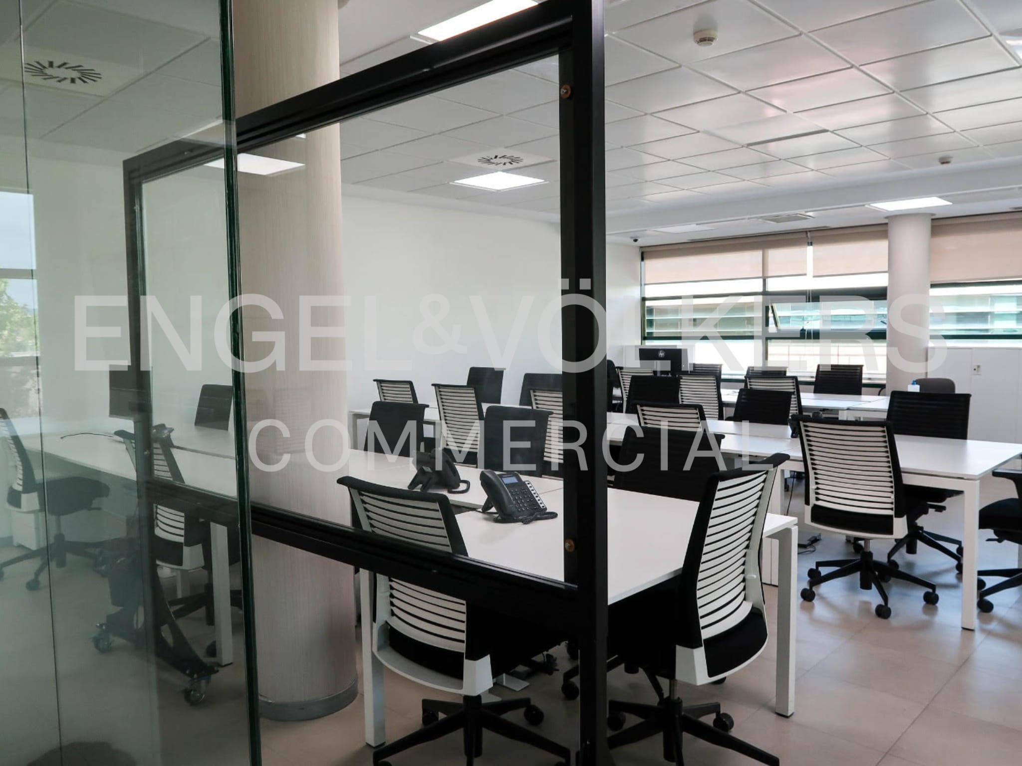 Office in Las Rozas de Madrid, Madrid for lease Interior Photo- Image 1 of 10