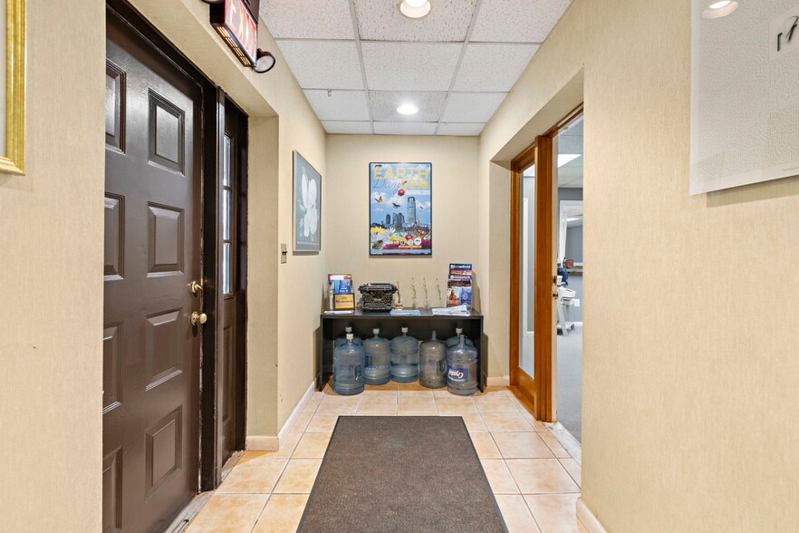 854 8th St, Secaucus, NJ for sale - Building Photo - Image 2 of 18