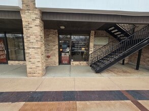 4745-4755 Main St, Lisle, IL for lease Interior Photo- Image 1 of 9