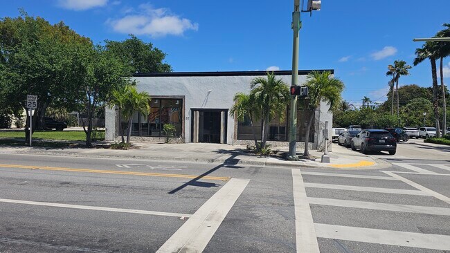 More details for 202 N Federal Hwy, Lake Worth, FL - Retail for Sale