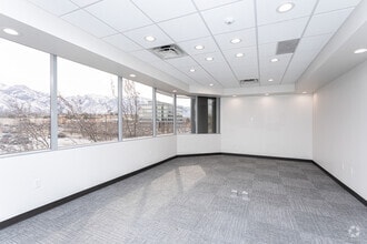 6955-6965 S Union Park Ctr, Cottonwood Heights, UT à louer Photo intérieure- Image 2 de 8