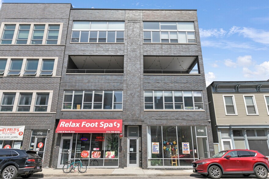 1748 W North Ave, Chicago, IL à vendre - Photo du bâtiment - Image 1 de 1
