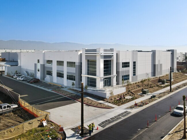 More details for 2646 W Base Line Rd, Rialto, CA - Industrial for Lease