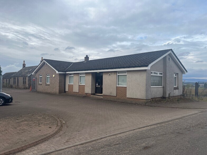 South Kingston, Forfar à louer - Photo du bâtiment - Image 1 de 3