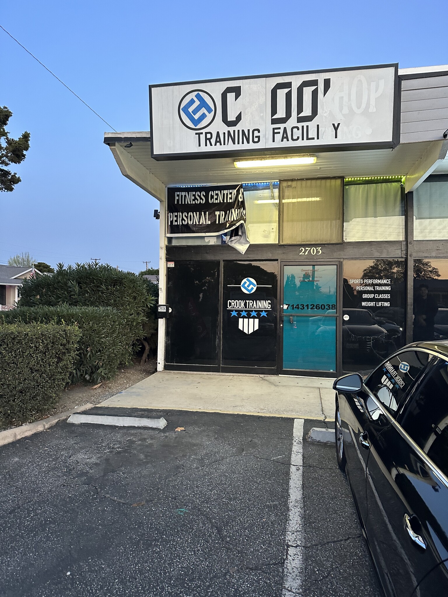 2681-2701 N Orange Olive Rd, Orange, CA à louer Photo du bâtiment- Image 1 de 1