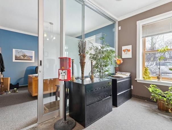 141 Rue Champlain, Gatineau, QC for sale - Interior Photo - Image 2 of 9