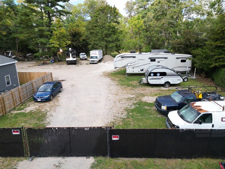 2801 Montauk Hwy, Brookhaven, NY à louer - Photo du bâtiment - Image 2 de 10
