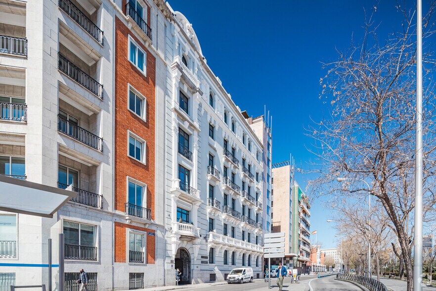 Paseo Castellana, 55, Madrid, Madrid for lease - Building Photo - Image 2 of 22