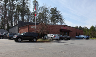 6190 Parkway North Dr, Cumming GA - Services immobiliers commerciaux