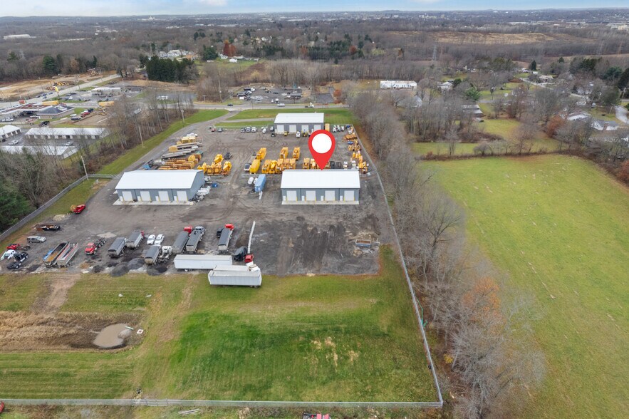 204 Trump Ave NE, East Canton, OH à louer - Photo du bâtiment - Image 2 de 31