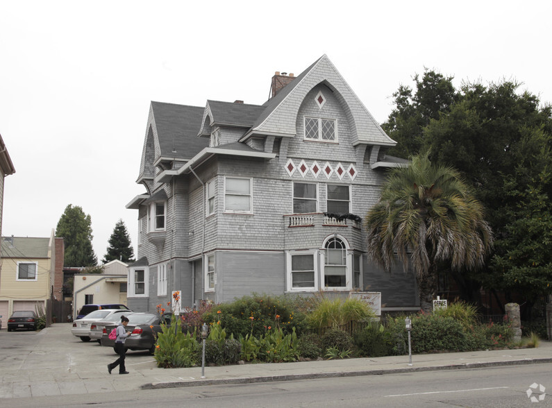 2831 Telegraph Ave, Oakland, CA for sale - Primary Photo - Image 1 of 2