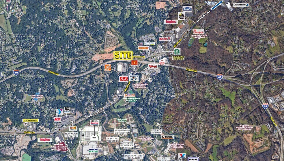 307 Smokey Park Hwy, Asheville, NC à louer - Photo du bâtiment - Image 2 de 4