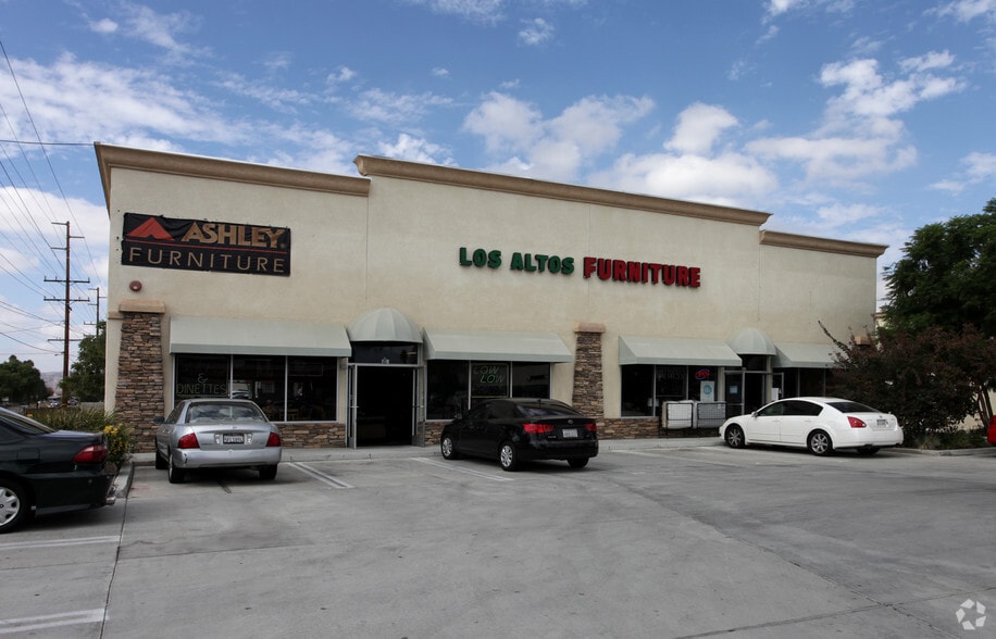 680 S State St, San Jacinto, CA for lease - Building Photo - Image 3 of 3