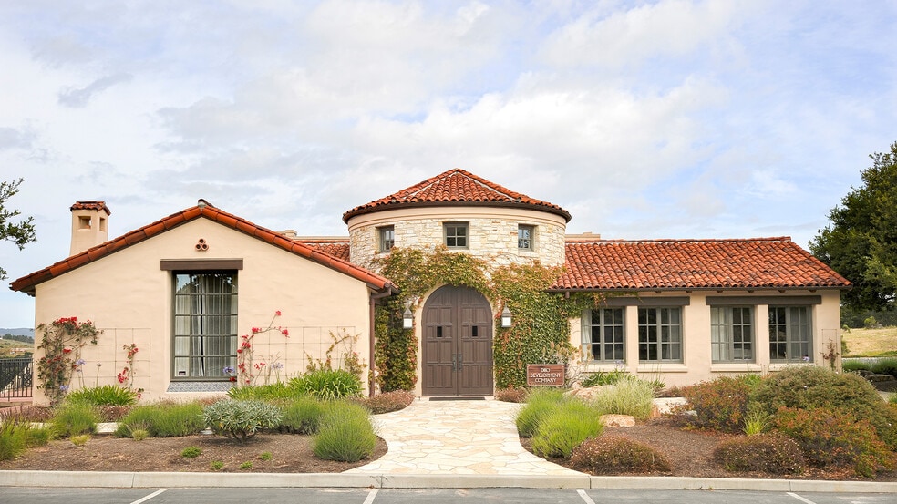 10 Harris Ct, Monterey, CA for sale - Building Photo - Image 2 of 3