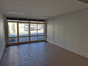 569 Elizabeth St, Redfern à louer Photo intérieure- Image 1 de 2