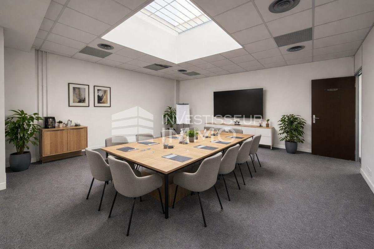 Office in Lognes for lease Interior Photo- Image 1 of 7