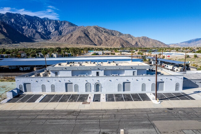 Plus de détails pour 3535 N Anza Rd, Palm Springs, CA - Industriel à louer