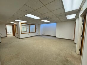 2900 Hamilton Blvd, Allentown, PA for sale Interior Photo- Image 2 of 9