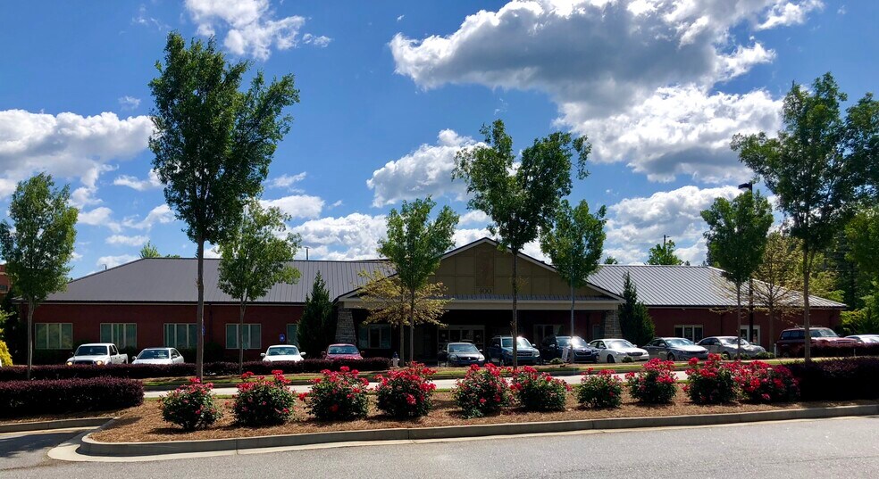1360 Caduceus Way, Watkinsville, GA à vendre - Photo du bâtiment - Image 1 de 2