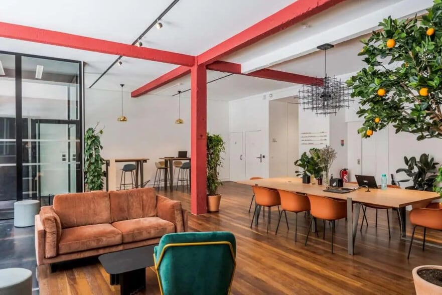 22 Bis Rue Des Taillandiers, Paris for lease - Interior Photo - Image 2 of 7