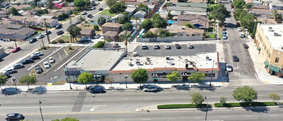 5321 Long Beach Blvd, Long Beach, CA à vendre - Photo du bâtiment - Image 1 de 20