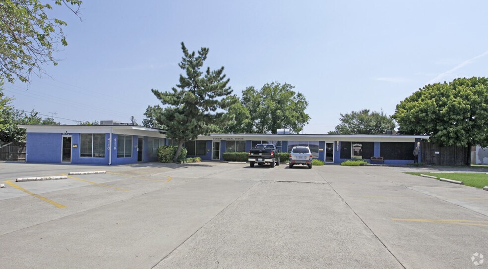 4110 Haltom Rd, Haltom City, TX à louer - Photo du bâtiment - Image 2 de 4