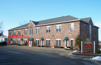 6 Mary E Clark Dr, Hampstead, NH for lease Building Photo- Image 1 of 6