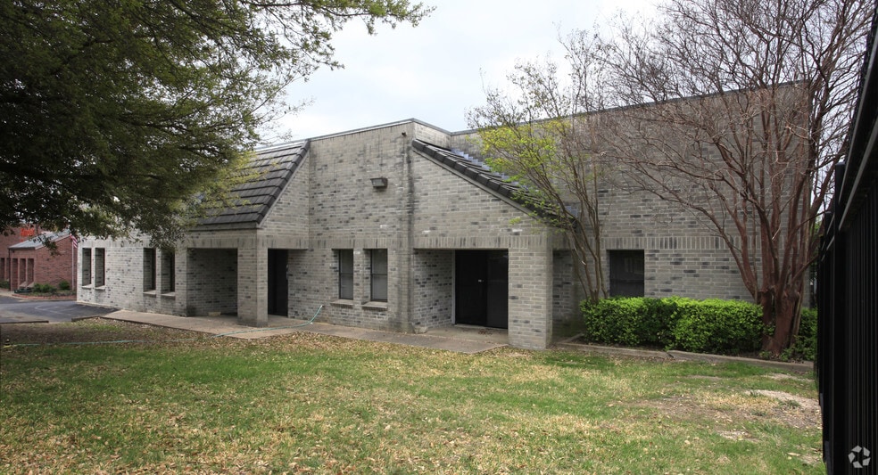 4803 Commercial Park Dr, Austin, TX for lease - Building Photo - Image 2 of 2