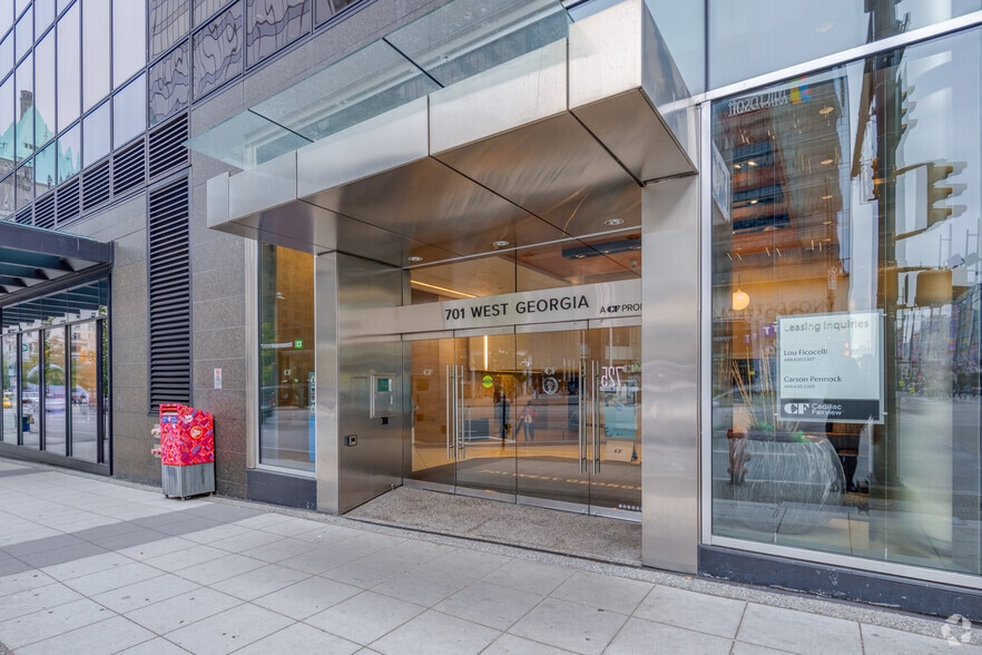 701 W Georgia St, Vancouver, BC à louer - Photo intérieure - Image 3 de 32