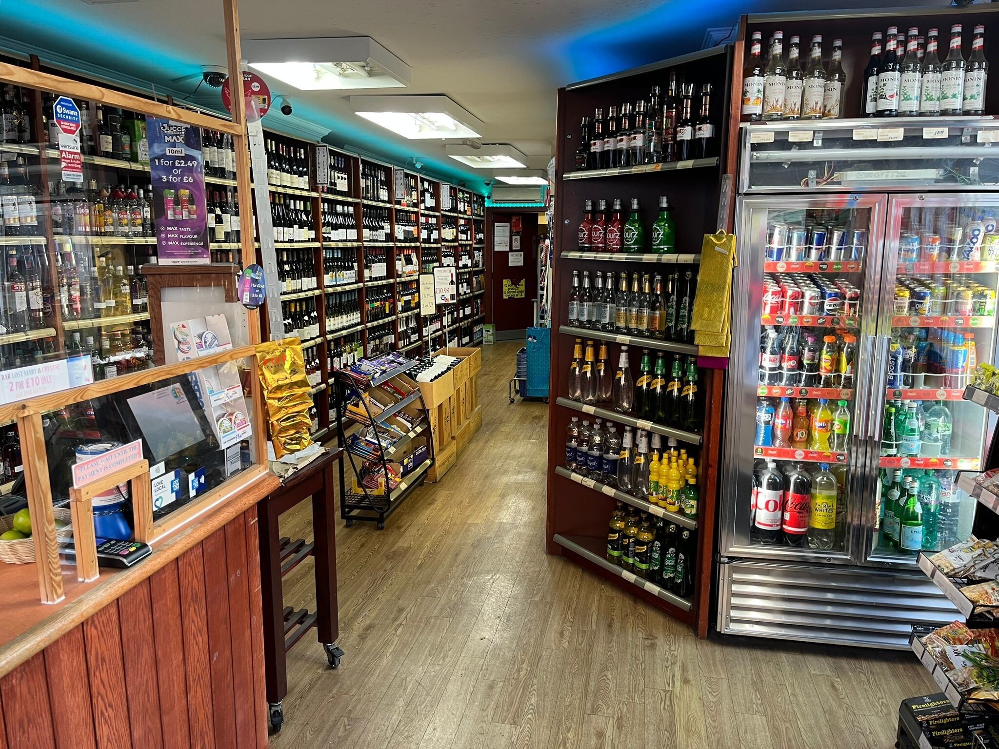 141 St Johns Hl, London for lease Interior Photo- Image 1 of 2