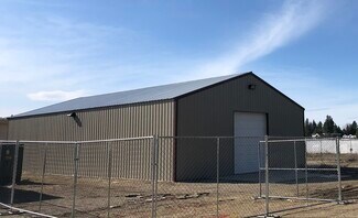 Plus de détails pour 603 S Fir Ave, Deer Park, WA - Commerce de détail à louer