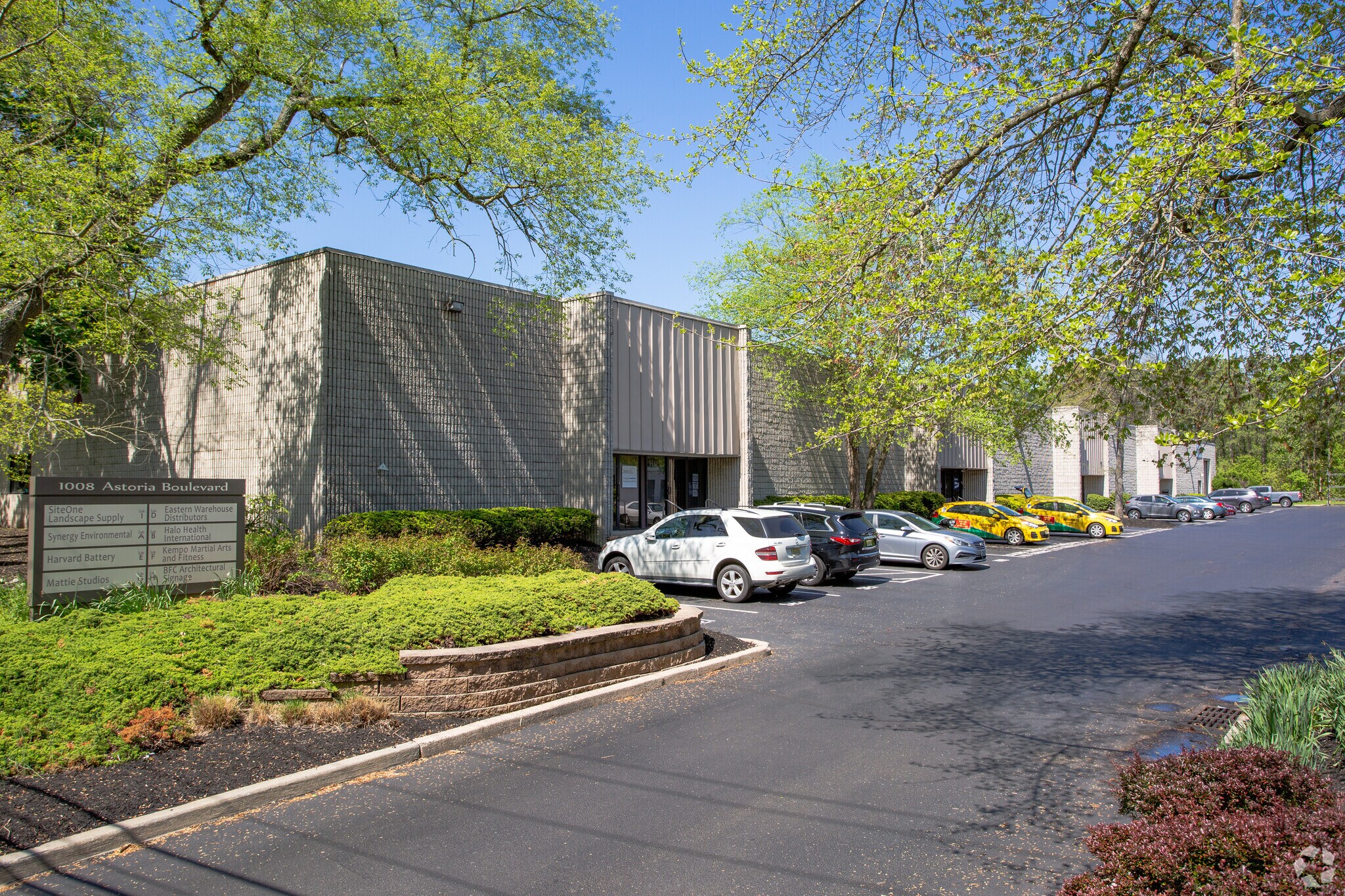 1008 Astoria Blvd, Cherry Hill, NJ à louer Photo principale- Image 1 de 7