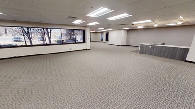 555 Briarwood Cir, Ann Arbor, MI for lease Interior Photo- Image 1 of 4