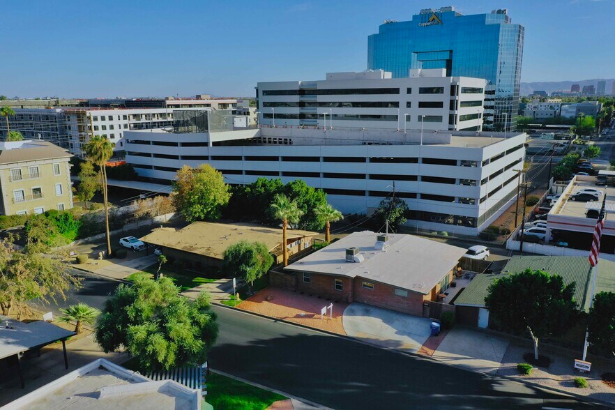 207 E Monterey Way, Phoenix, AZ à vendre - Photo du bâtiment - Image 2 de 79