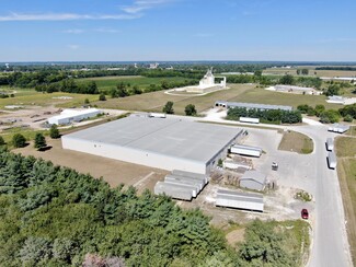 Plus de détails pour 100 Forest Ln, Beardstown, IL - Industriel à vendre