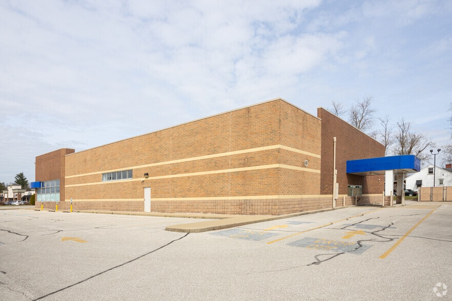 1605 Midland Trl, Shelbyville, KY for lease - Building Photo - Image 2 of 9