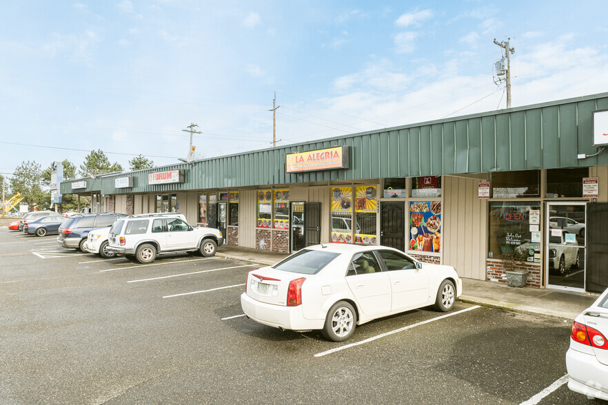 13116 NE Sandy Blvd, Portland, OR à vendre - Photo du bâtiment - Image 1 de 33