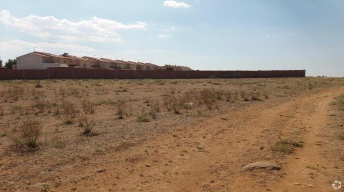 Terrain dans Nambroca, Toledo à vendre Photo principale- Image 1 de 5