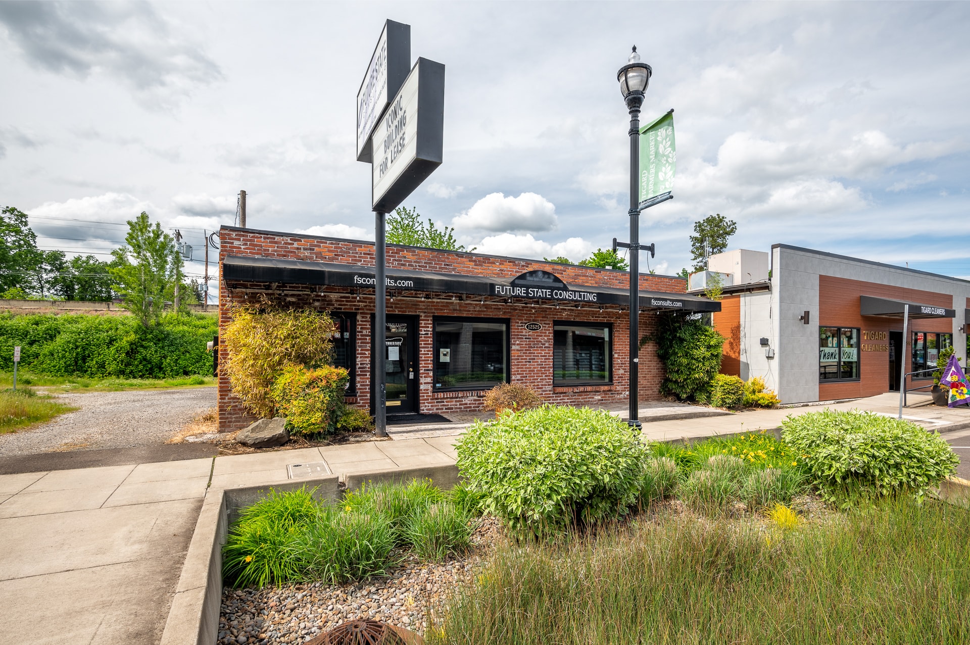 12525 SW Main St, Tigard, OR for lease Building Photo- Image 1 of 16