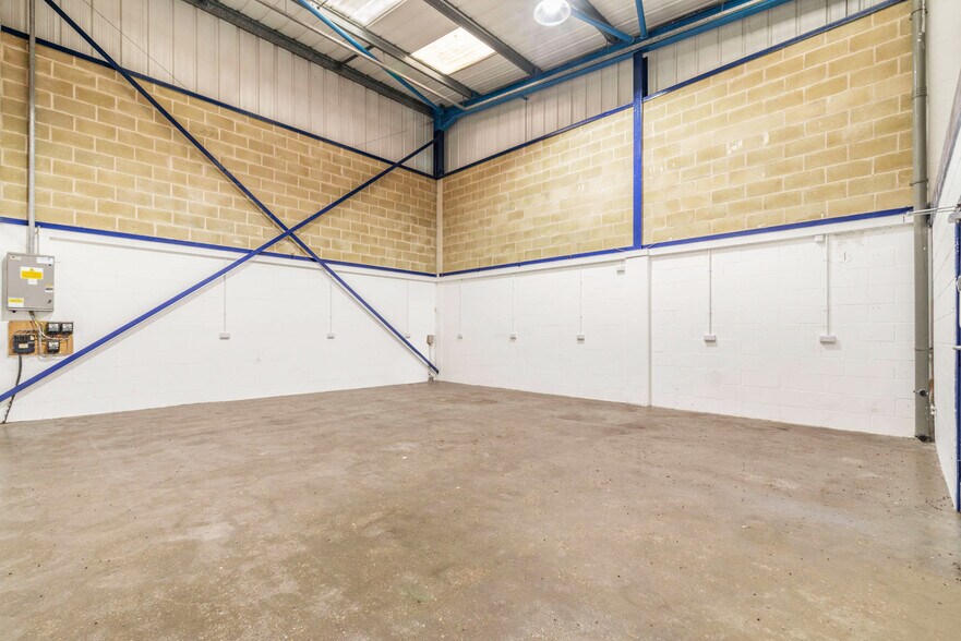 Brunel Clos, Doncaster à louer - Photo intérieure - Image 3 de 4