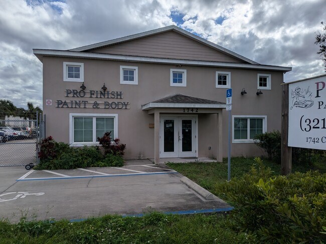 Plus de détails pour 1742 Canova St SE, Palm Bay, FL - Commerce de détail à vendre