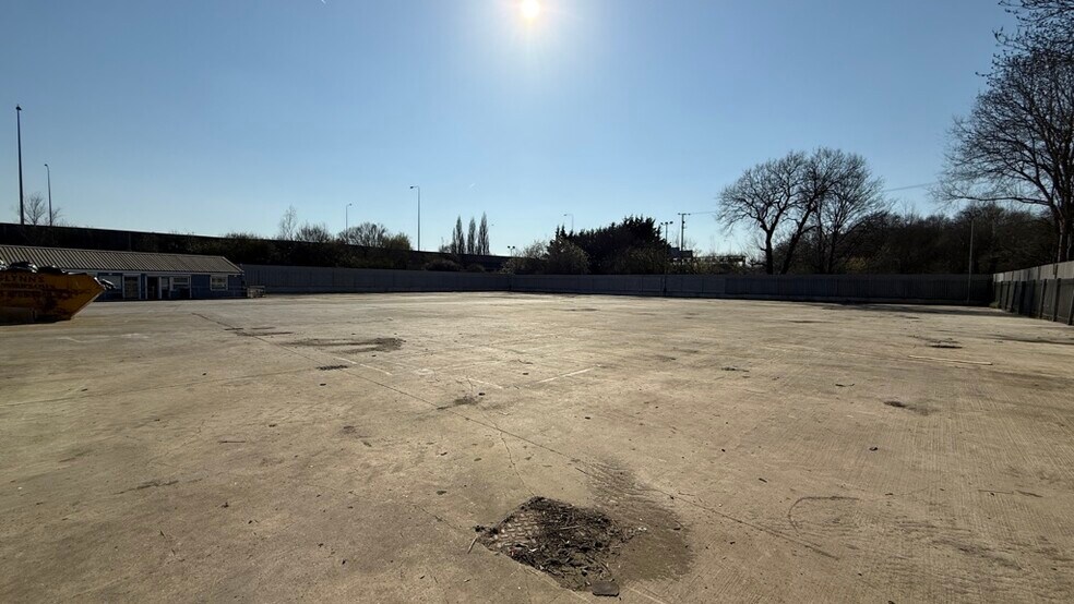 Moor Mill Ln, St Albans à louer - Autre - Image 2 de 2