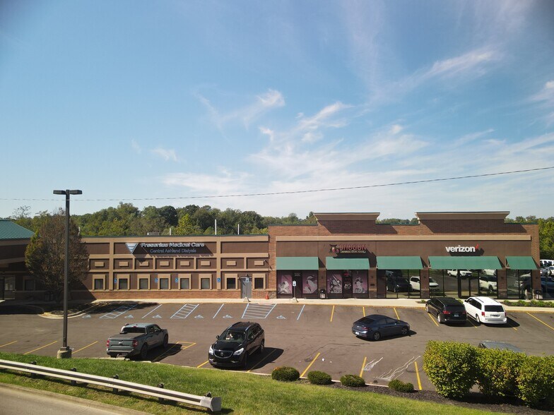 416-424 River Hill Dr, Ashland, KY for sale - Building Photo - Image 2 of 2