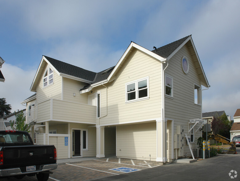 10056 Orange Ave, Cupertino, CA for lease - Building Photo - Image 2 of 8