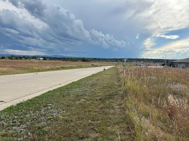 Bonanza St, Belle Fourche, SD à vendre - Photo du bâtiment - Image 2 de 6
