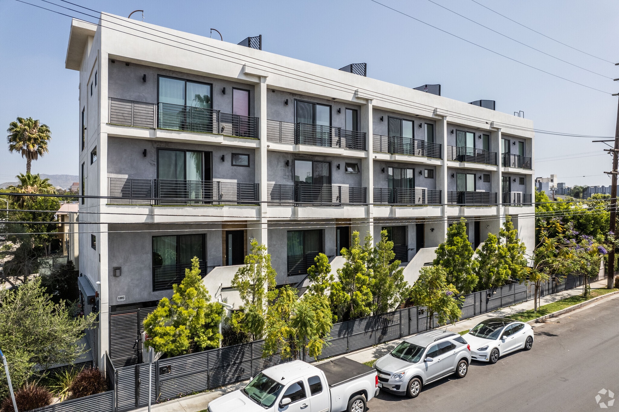 1002 N Hudson Ave, Los Angeles, CA for sale Primary Photo- Image 1 of 55