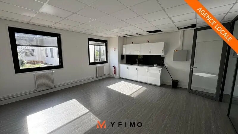 Bureau dans Cergy à louer - Photo intérieure - Image 3 de 16